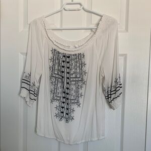 SOHO White Embroidered Women's Top Size Large boho bohemian peasant top
